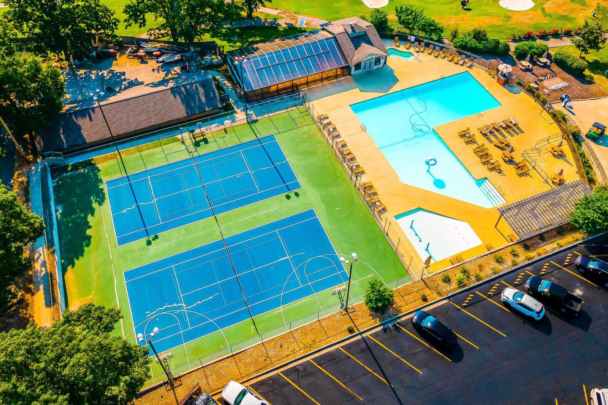Lofty Retreat & Paradise Pointe Branson Pokoj fotografie